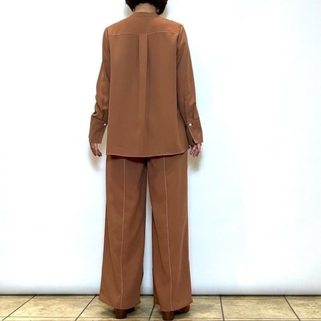 【Brahmin／ブラーミン】ステッチバンドカラーブラウス