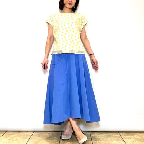 【Srieee／シュリ】アシンメトリーフレアスカート