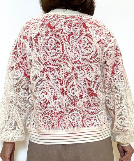 【Mylanka／ミランカ】ペイズリー刺繍フロントジップブルゾン