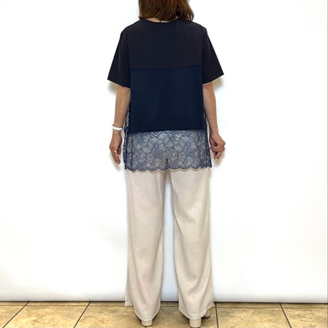 【trois／トロワ】異素材切り替え裾レースプルオーバー