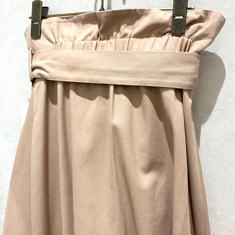 【HERENCIA／ヘレンチア】アシンメトリーラッフル巻きスカート