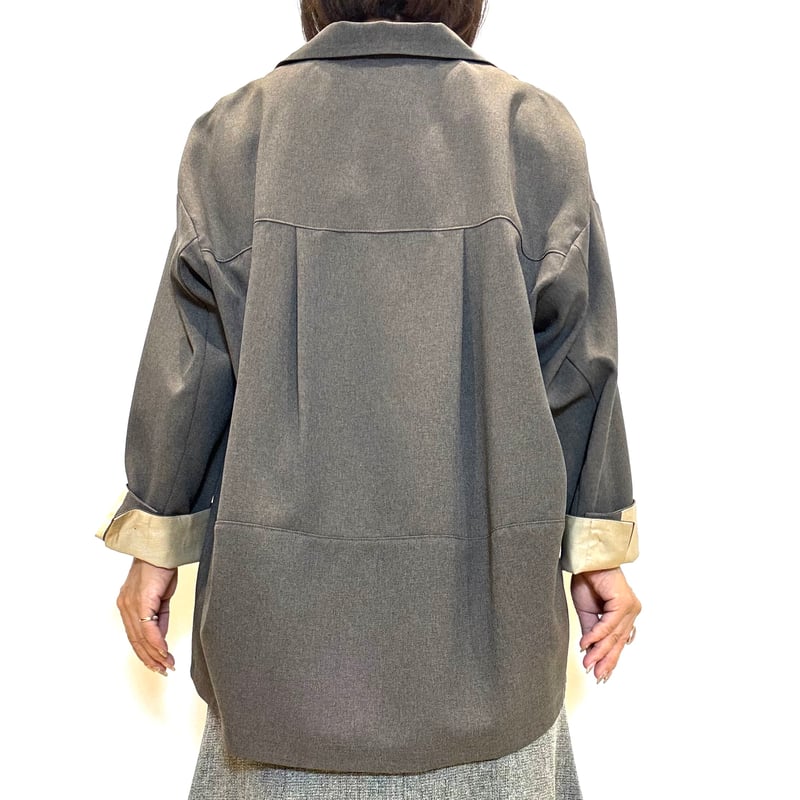 まゆ　HOWIE テーラードジャケット トープ まゆ HOWIE テーラードジャケット トープ HOWIE テーラードジャケット