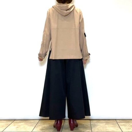 【Brahmin／ブラーミン】サテンフレアパンツ