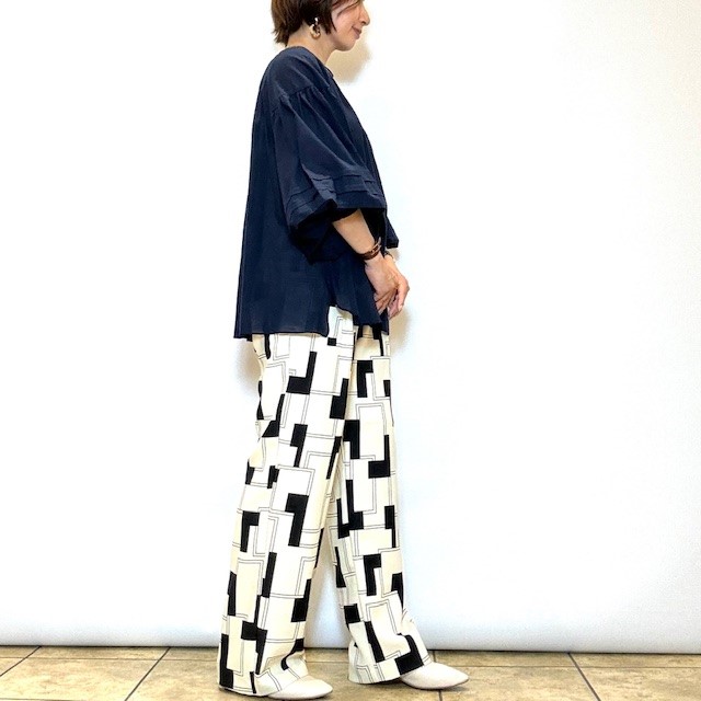 Lallia Mu ボタニカルプリントパンツ36サイズ Lallia Mu ボタニカルプリントパンツ36サイズ Lallia Mu