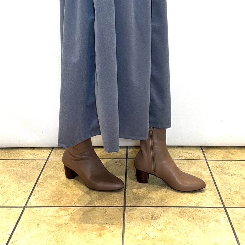 atelier brugge／アトリエブルージュ】ソフトフィットショートブーツ