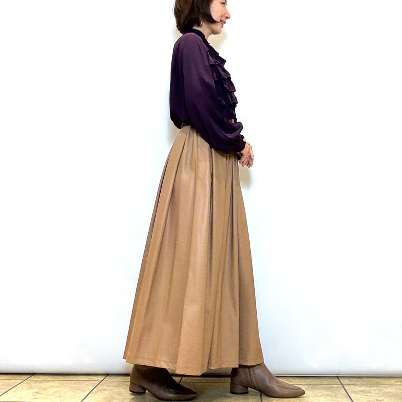 BEATRICE／ベアトリス】レザーライクギャザーフレアスカート