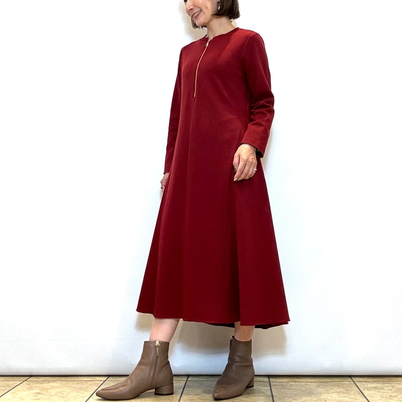 KOKIA／コキア】ストレッチジャージージップワンピース | Aimant-エマン