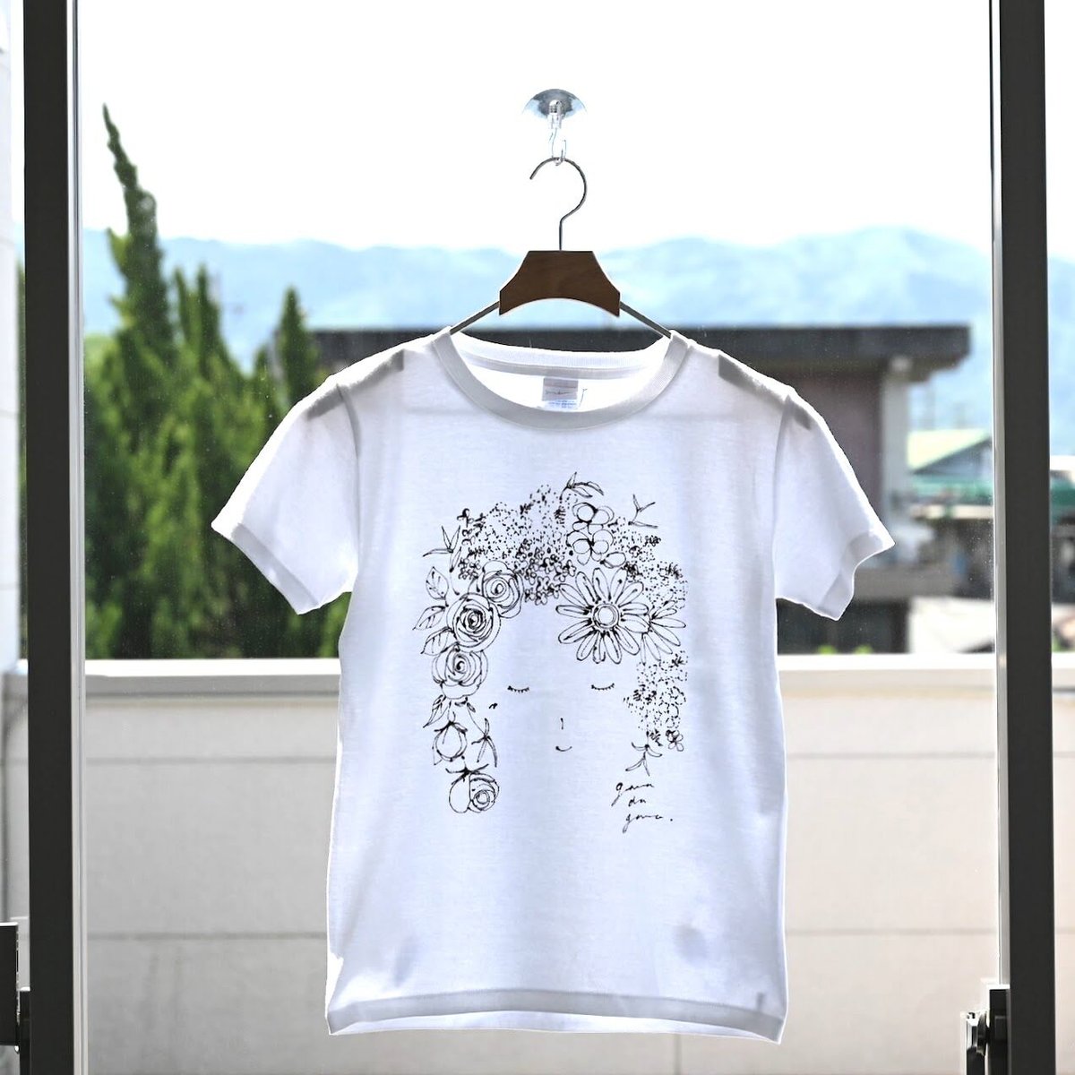 Tシャツ（Mサイズ・シルクスクリーンプリント） お花の子