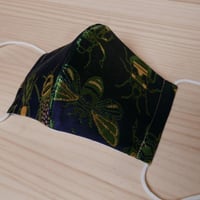M　西陣織 金襴 絹織物　マスク　紺地　緑　虫紋様