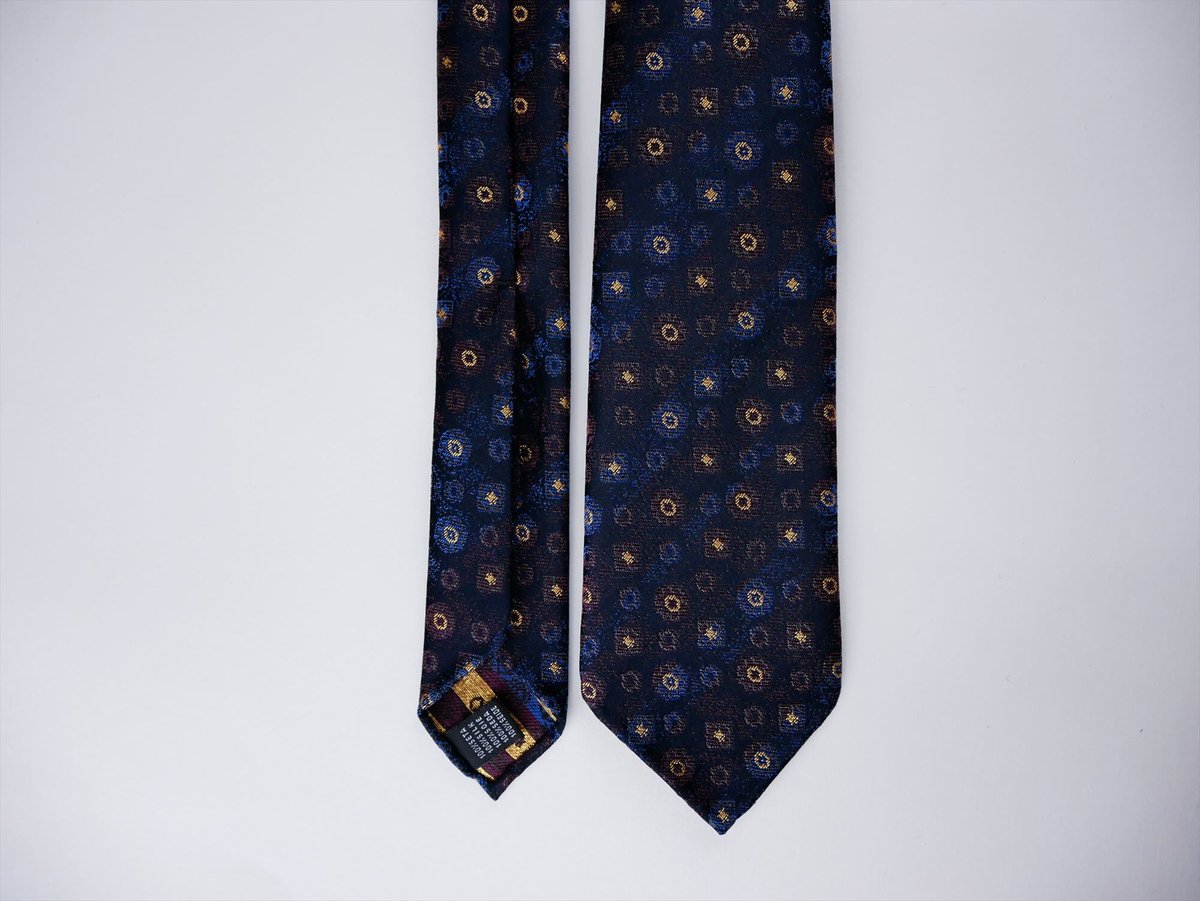 TIE YOUR TIE×西陣岡本 セッテピエゲ 正倉院紋様 黒漆 D 濃紺 TIE YOUR TIE×西陣岡本 セッテピエゲ 正倉院紋様 黒漆 D 濃紺