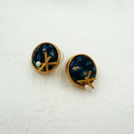 〈尊 MICOTO〉 ピアス　BIGBANG　ネオン　青
