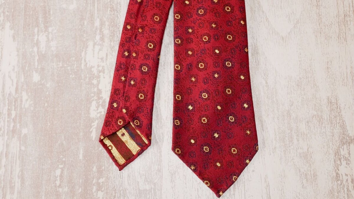 TIE YOUR TIE×西陣岡本 セッテピエゲ 正倉院紋様 B 臙脂 TIE YOUR TIE×西陣岡本 セッテピエゲ 正倉院紋様 B 臙脂