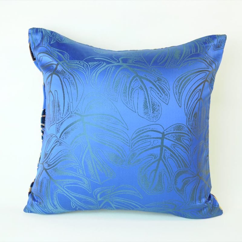 西陣織 正絹 モンステラと鳥 クッションカバー ブルー | 西陣岡本