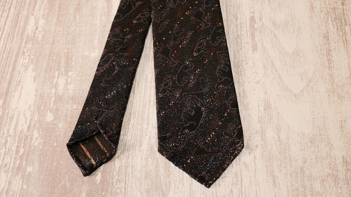 TIE YOUR TIE×西陣岡本 セッテピエゲ アフリカ紋様黒漆 B 濃紺 TIE YOUR TIE×西陣岡本 セッテピエゲ アフリカ紋様黒漆 B 濃紺