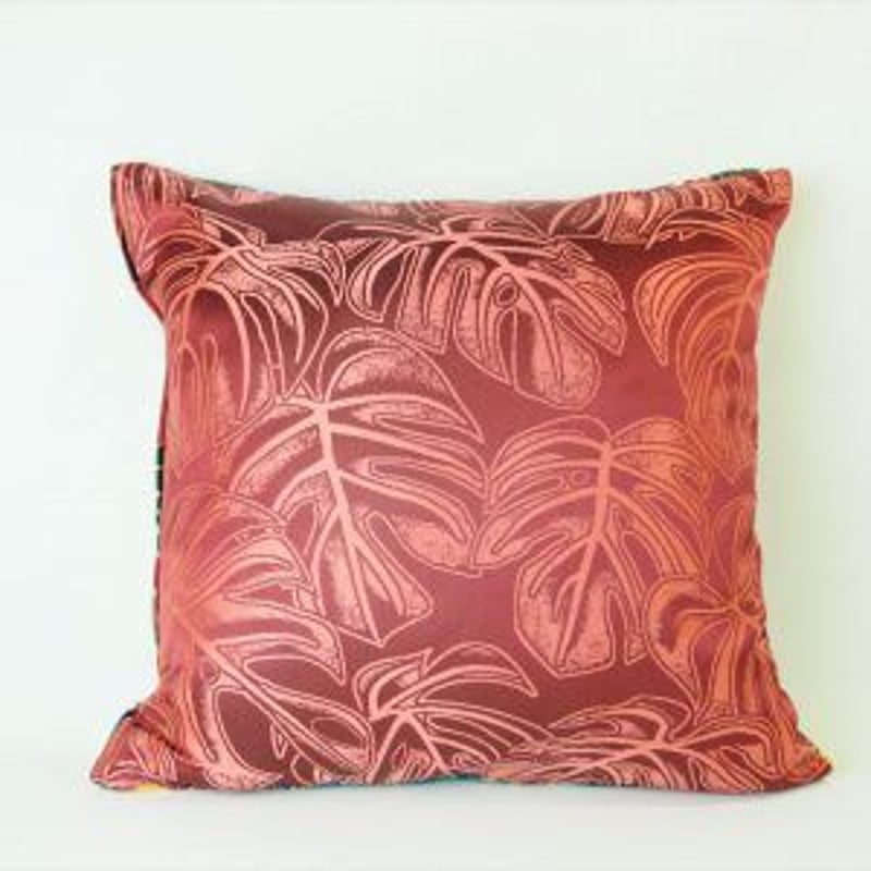 西陣織 正絹 モンステラと鳥 クッションカバー レッド | 西陣岡本