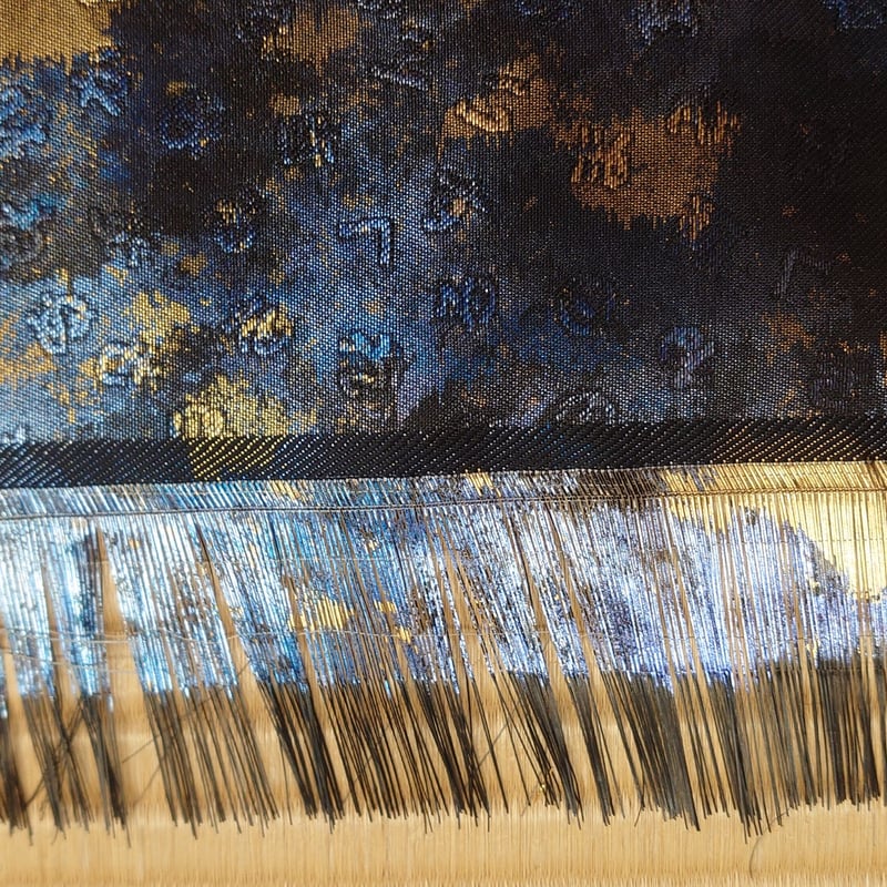 F153】厳選西陣刺繍女性らしく丸文肉色地高級美術正絹純金糸名古屋帯