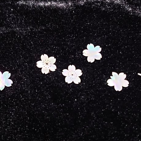 246 螺鈿蒔絵、鏡台、小引き出し、箱付き無傷、美品　銀金具引き手 黒べっ甲桜兎螺鈿金蒔絵かんざし2019・2種｜満開の桜と兎