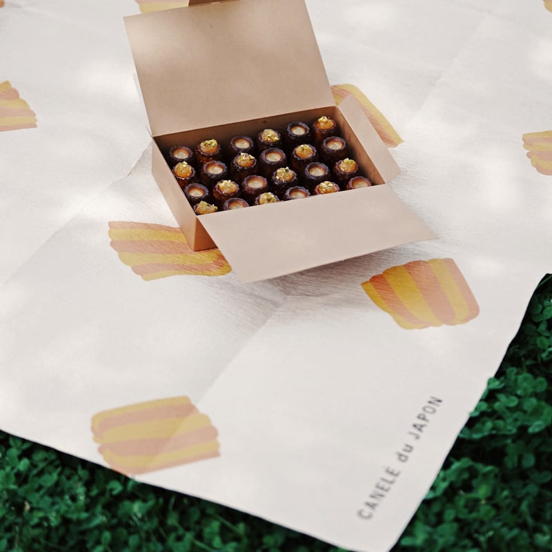 カヌレのピクニックラグ | CANELÉ du JAPON