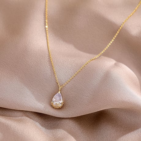 ネックレス レディース ティアドロップ 水滴 チェーン付 キラキラ ゴールド 合金 金メッキ シンプル ペンダント 人気 ジュエリー (DTC-602936755954)