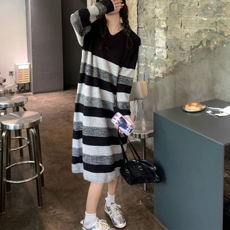 ニットワンピース ボーダー柄 パネルボーダー ロング丈 ラペル 大きい襟 ルーズ ロングワンピース 長袖 レトロ 韓国ファッション レディース 大人可愛い ガーリー DTC-745423082374