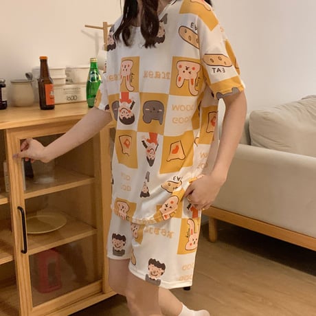 ルームウェア パジャマ セットアップ ラウンドネック プリント ウエストゴム 上下セット トップス ショートパンツ 部屋着 大人可愛い ガーリー フェミニン DTC-642929082786
