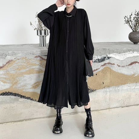 プリーツ シャツワンピース 襟付き ロングワンピース シャツワンピ プリーツワンピース 体型カバー ビッグシャツ ルーズ 長袖 レトロ 大人可愛い ガーリー DTCA-828552000879