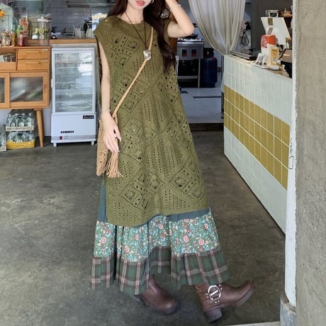 2点セット エスニックスタイル ロングニットベスト サマーニット 花柄 チェック柄 ロングスカート レイヤード レトロ 大人可愛い ガーリー DTC-782922339841