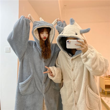 ナイトガウン ルームウェア パジャマ 恐竜 耳付きフード もこもこ ボア 部屋着 寝間着 韓国ファッション レディース 大人可愛い ガーリー (DTC-608768119076)