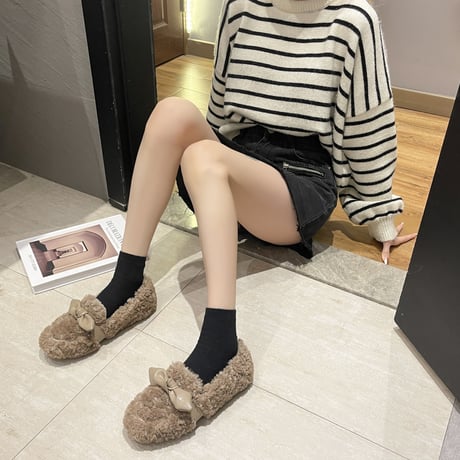 ファーシューズ ボアシューズ 22.5～25.0cm モカシン ファー フェイクファー 防寒 暖かい もこもこ 靴 かわいい 韓国ファッション レディース DTC-657432356022