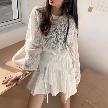 フラワーレース tシャツ 透け感 トップス ホワイト ブラック クルーネック レース ロンT 長袖 レトロ 大人可愛い ガーリー DTCA-865166902200