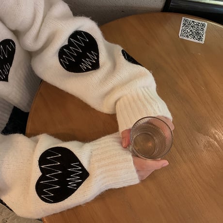 ハート刺繍 ニット セーター 韓国ファッション ゆったり 長袖 プルオーバー 可愛い 大人カジュアル 韓国 レディース (DTC-603675379010)