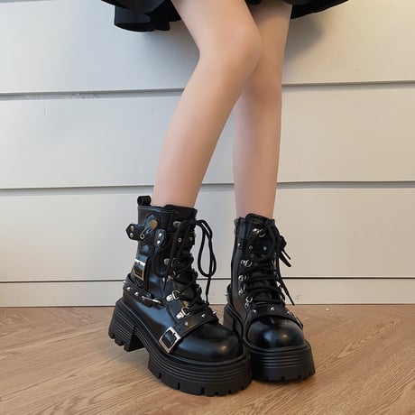 厚底 ショートブーツ 22.5～25.0cm 厚底ブーツ レースアップ 安全ピン スタッズ ベルト プラットフォーム サイドジップ パンク風 ゴシック風 DTCA-816654857736