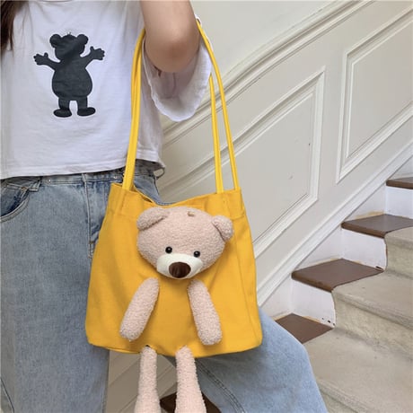 かわいいクマちゃんぬいぐるみの帆布バッグ ショルダーバッグ 韓国ファッション レディース メッセンジャーバッグ キャンバスバッグ クマ ベアー ぬいぐるみ カジュアル DTC-619923273470