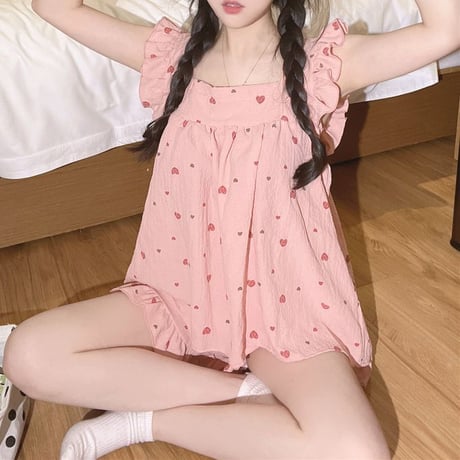ルームウェア セットアップ 上下セット フリル ハート柄 スクエアネック ショートパンツ ウエストゴム パジャマ 部屋着 フェミニン 韓国ファッション レディース DTC-675611783070