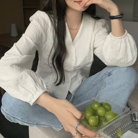 シャーリングブラウス ホワイト ギャザー ブラウス Vネック パフスリーブ ショート丈 長袖 レトロ 韓国ファッション レディース 大人可愛い ガーリー DTC-700985956455_wt
