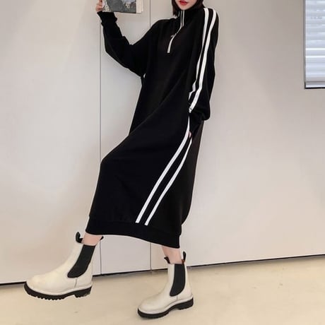 ハーフジップ ワンピース サイドライン ハイネック ロング丈 スウェット ゆったりウエスト レトロ 韓国ファッション レディース 大人可愛い ガーリー カジュアル DTCA-829151967555