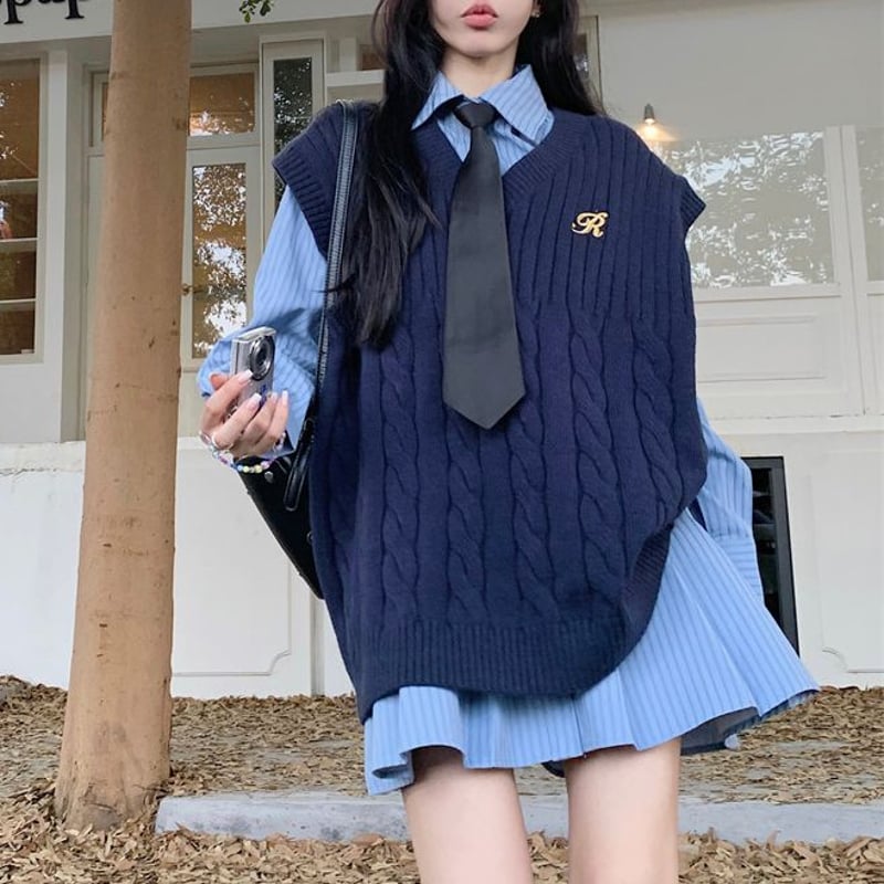 3点セット セットアップ ネクタイ付き ニットベスト シャツワンピース