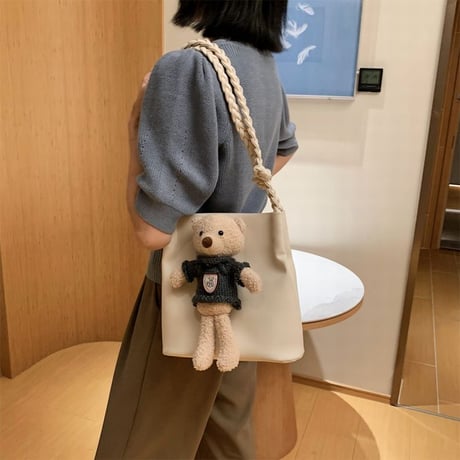 クマのぬいぐるみ ワンショルダートートバッグ アニマルバッグ ショルダーバッグ ミニバッグ バッグ 肩掛け シンプル 鞄 レトロ DTC-624341543778