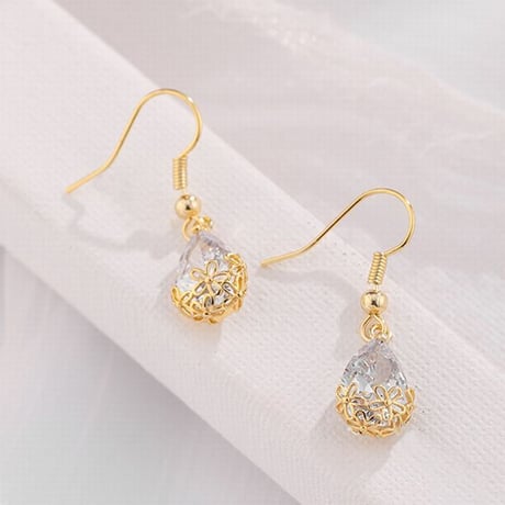 ピアス レディース 両耳 ティアドロップ 水滴 クリスタル ゴールド 合金 金メッキ かわいい シンプル 人気 ジュエリー (DTC-602936755954_p)