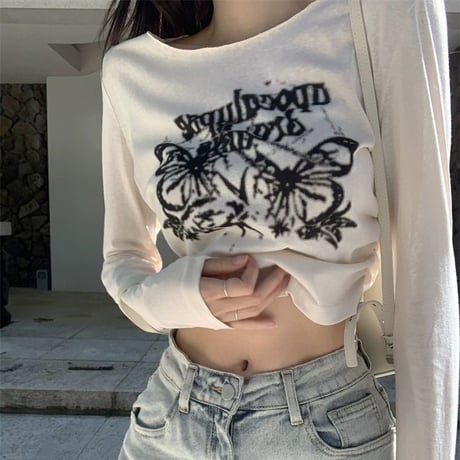 バタフライ柄 ロンT ショート丈 スリムフィット tシャツ スリムtシャツ トップス クルーネック 薄手 長袖 レトロ 大人可愛い ガーリー カジュアル DTCA-731969186705