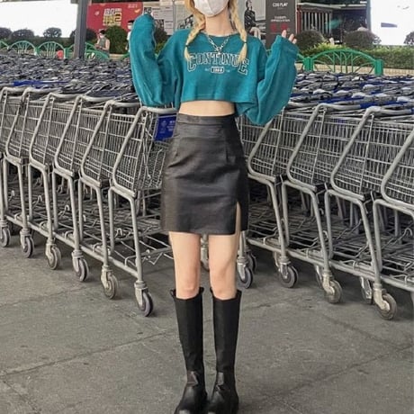 クロップド丈 トレーナー プルオーバー ドロップショルダー ゆったり 長袖 ショート丈 レトロ 韓国ファッション レディース 大人可愛い ガーリー カジュアル DTC-650644618181