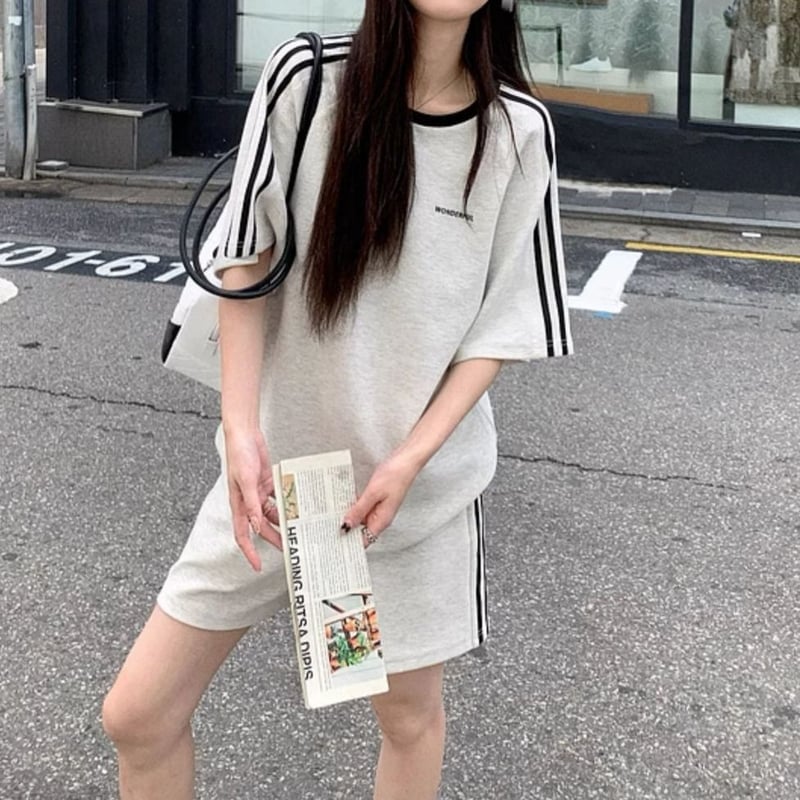 セットアップ 2点セット サイドライン tシャツ ショートパンツ ロゴ