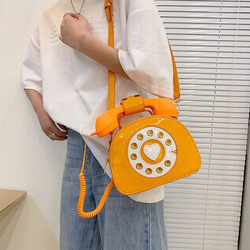 人気・希少 アンジェリック プリティ ショルダーバッグ さくらんぼ エナメル 人気・希少 アンジェリック プリティ ショルダーバッグ さくらんぼ