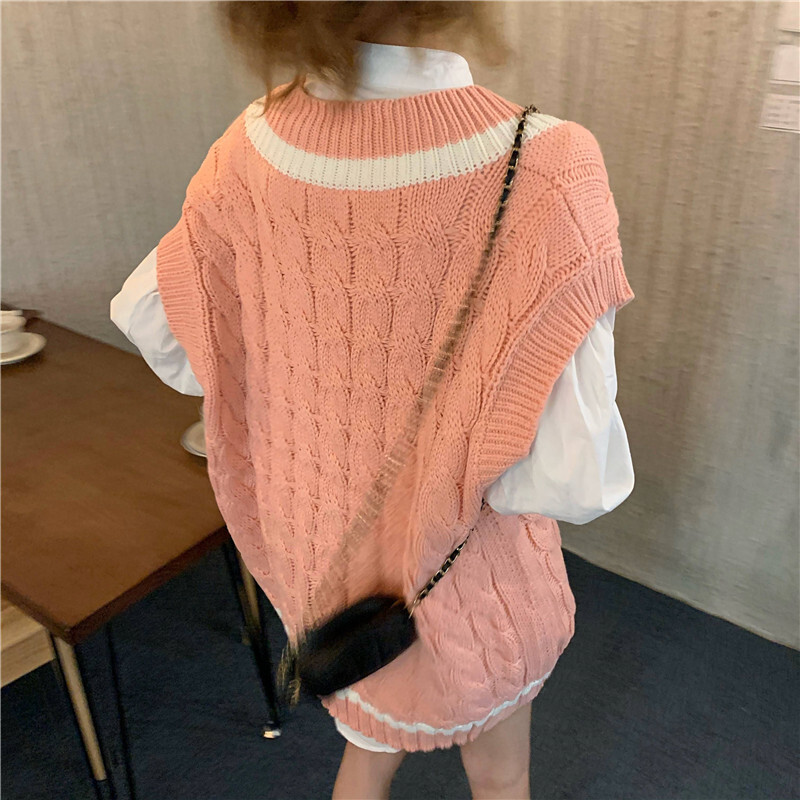 美品♪自由区 大きいサイズ44【リバーシブル】ニットダウンベスト ケーブル編み 美品♪自由区 大きいサイズ44【リバーシブル】ニットダウン