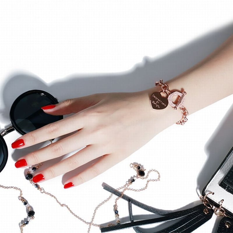 ブレスレット ハートメダル 韓国アクセサリー レディース 金属