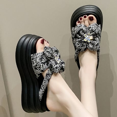 厚底サンダル フラワーモチーフ ビジュー ラインストーン スリッパ 厚底 サンダル プラットフォーム 美脚効果 脚長 トレンド 韓国ファッション レディース DTC-788616731554