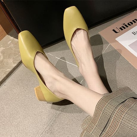 パンプス ドット柄 スクエアトゥ  チャンキーヒール 4cm 韓国ファッション レディース シンプル シューズ キュート 痛くない かわいい 歩きやすい 611563187446