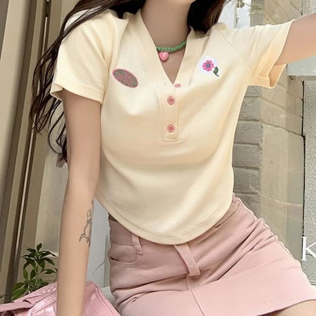 ヘンリーネック Tシャツ 花 ショート丈 半袖 トップス Vネック クロップド丈 レトロ 韓国ファッション レディース 大人可愛い ガーリー DTC-677869246820