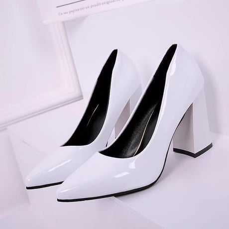 パテントレザー パンプス チャンキーヒール 9cm 韓国ファッション レディース シンプル ポインテッドトゥ ローヒール シューズ キュート 痛くない かわいい 歩きやすい 563485182951