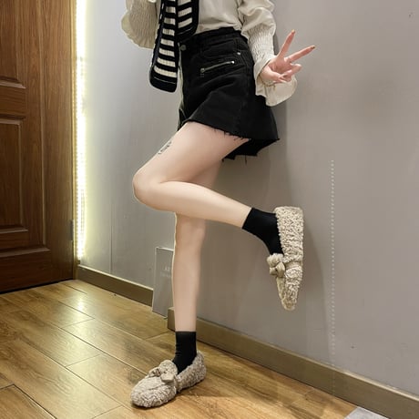 ファーシューズ ボアシューズ 22.5～25.0cm モカシン ファー フェイクファー 防寒 暖かい もこもこ 靴 かわいい 韓国ファッション レディース DTC-657432356022